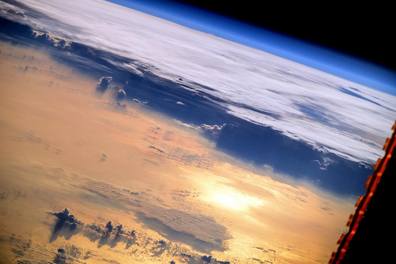 Illustration for article titled Our Planet Is Ethereally Alien In These Dusky Photos From Space